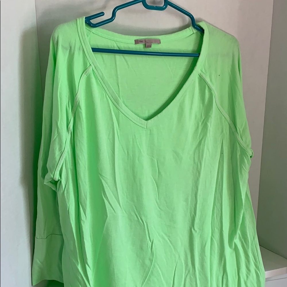 GAP 3/4 sleeve bright green T-shirt